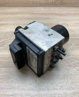 Volkswagen PASSAT B7 ABS Pump 3C0614109M 16705707J