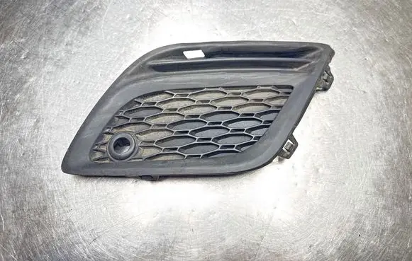 Volvo XC60 Front fog light trim/grill 31290661
