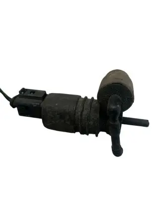 Audi A6 S6 C5 4B Windscreen/windshield washer pump 1J0973722 4396
