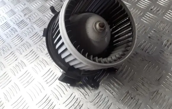Peugeot Boxer Heater fan/blower 168330100