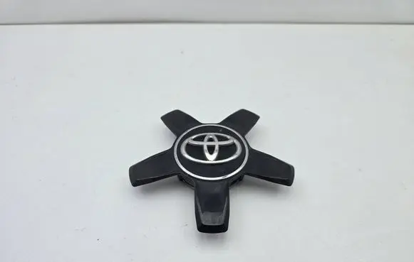 Toyota Auris E180 Original wheel cap PW4581000