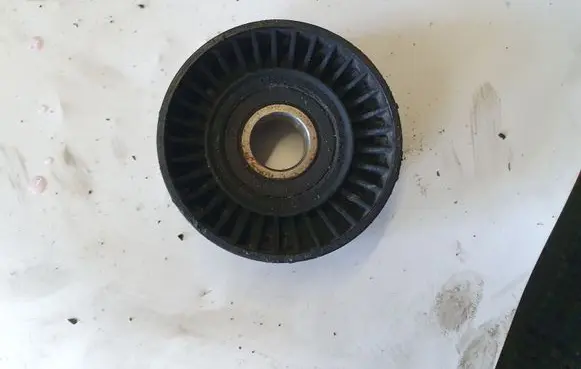 Toyota Corolla Verso E121 Alternator belt tensioner pulley 166030R010