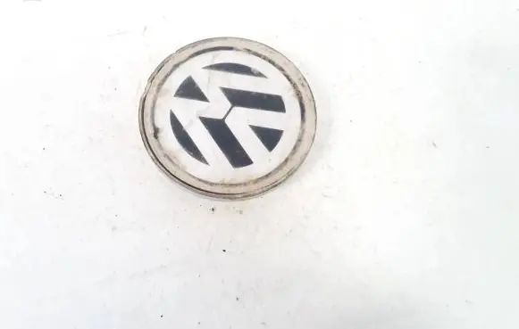 Volkswagen PASSAT B5 Original wheel cap a109