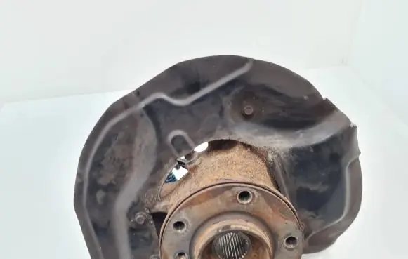 BMW 5 E60 E61 Front wheel hub