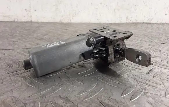 Porsche Cayenne (9PA) Seat adjustment motor 974467101