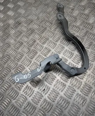 BMW XM Tailgate/trunk/boot hinge 9451754