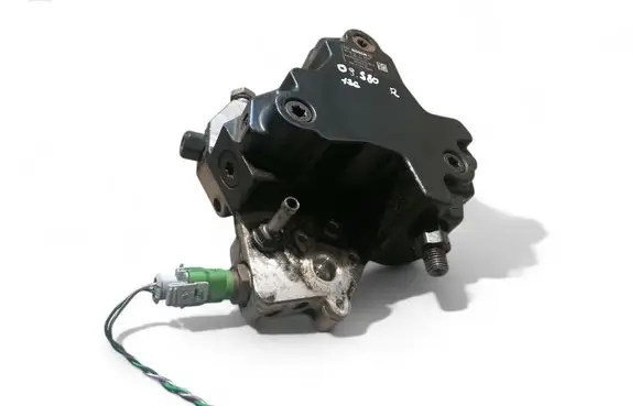 Volvo S80 Fuel injection high pressure pump 0445010111 30756125