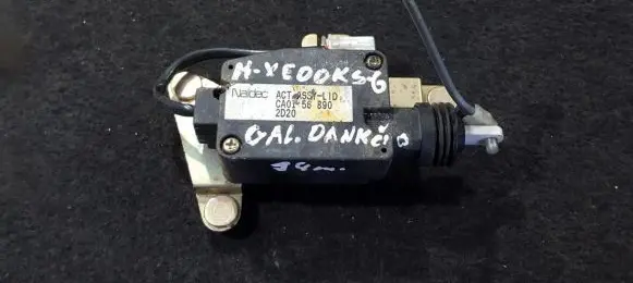 Mazda Xedos 6 Central locking motor ca0156890 0086