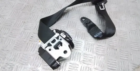 Volvo XC90 Middle seatbelt (rear) 39828614