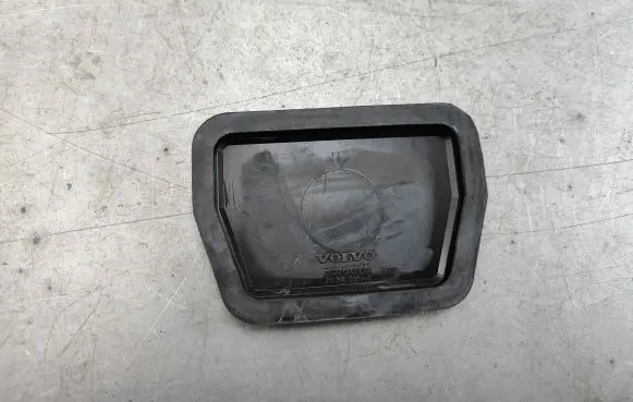 Volvo XC90 Brake pedal 3516078