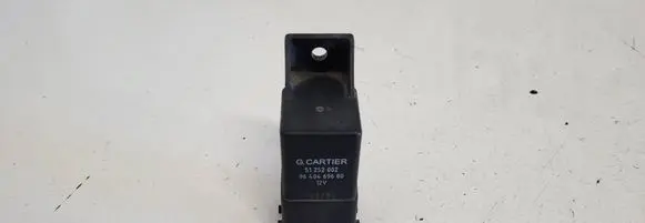 Citroen C4 I Glow plug pre-heat relay 9640469680 51252002 33004