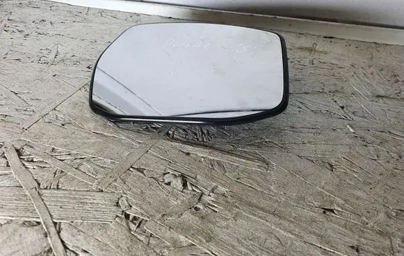 Nissan Pulsar Wing mirror glass 212834436