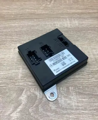 Mercedes-Benz E W211 Comfort/convenience module 2115452132
