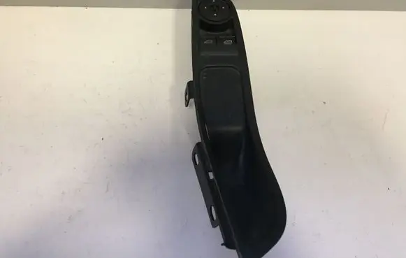 Ford Focus Electric window control switch BM51A240A40