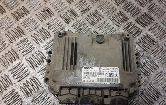 Peugeot Partner Engine control unit/module 0281012620