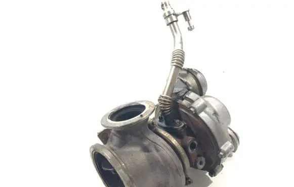 BMW 7 F01 F02 F03 F04 Turbo 7576985