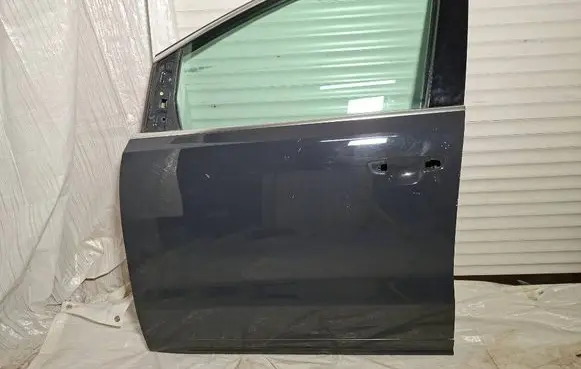 Volkswagen Sharan Front door 7N0831311J 7N0831311 LI7F