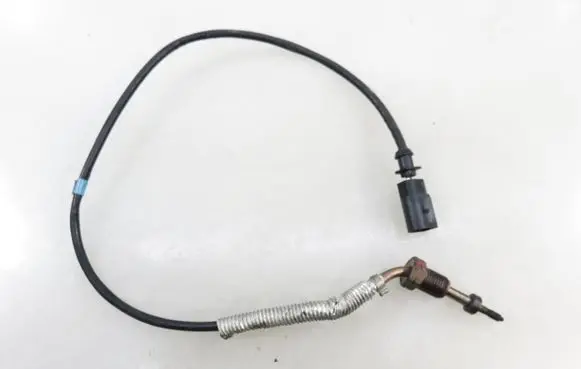Volkswagen Golf VII Exhaust gas temperature sensor 04L906088JC