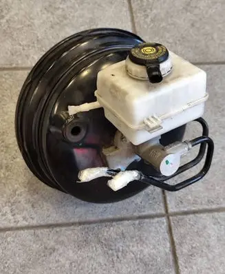 BMW X5 E70 Brake booster 32067474