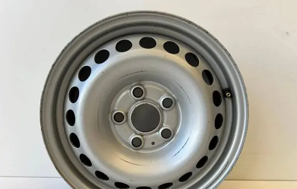 Volkswagen Multivan T5 R16 steel rim 7F0601027