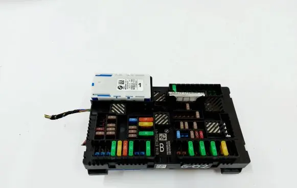 BMW X4 G02 Fuse box set 8736252