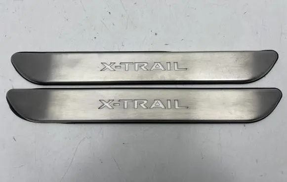 Nissan X-Trail T32 Front sill trim cover SULIK1