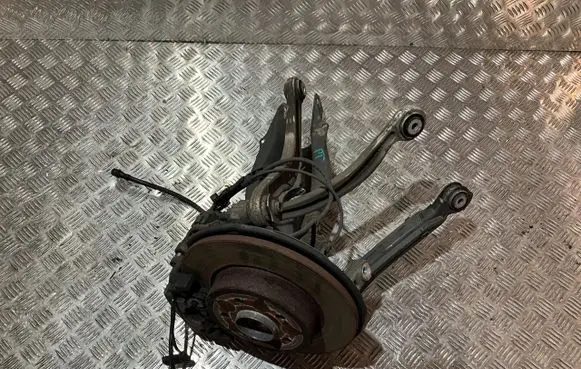 Mercedes-Benz C W205 Stub axle TM29460