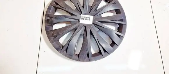 Hyundai i30 R15 wheel hub/cap/trim 