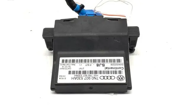 Volkswagen PASSAT B7 Gateway control module 7N0907530AH