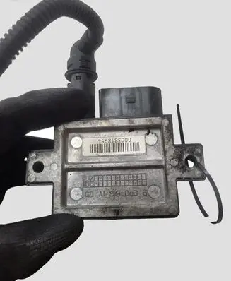 BMW 1 E81 E87 Glow plug pre-heat relay 779800003