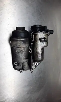 Volvo S60 Oil filter cover 30677920