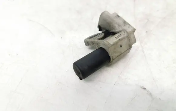 Suzuki Grand Vitara II Camshaft position sensor 9628559980