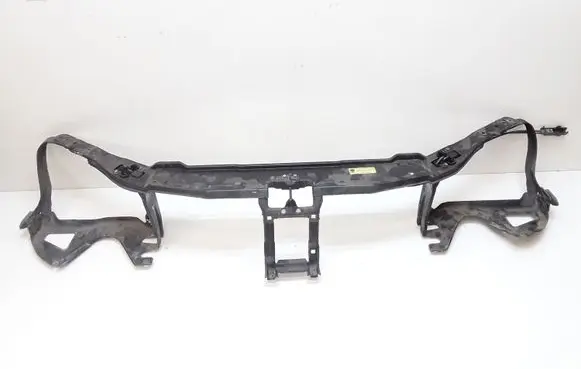 Mercedes-Benz S W220 Radiator support slam panel
