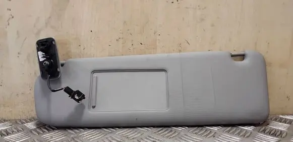 Volkswagen Touareg I Sun visor 7L6857551BS