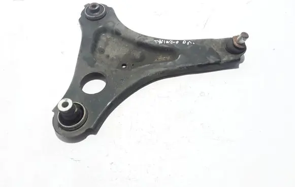 Renault Twingo III Front lower control arm/wishbone 545047654R