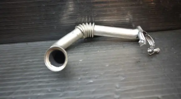 Audi A5 Sportback 8TA EGR valve line/pipe/hose 03L131521R
