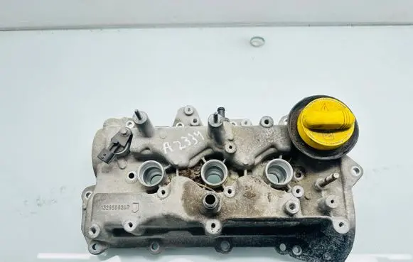 Renault Clio IV Rocker cam cover 132656629R