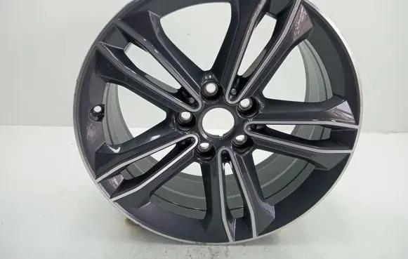 BMW 1 F40 R17 alloy rim 6856087