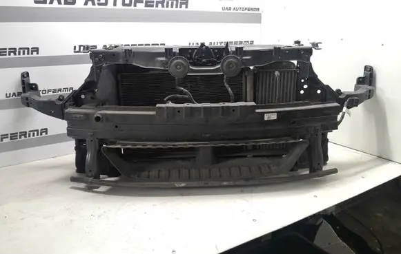 Hyundai i40 Radiator support slam panel