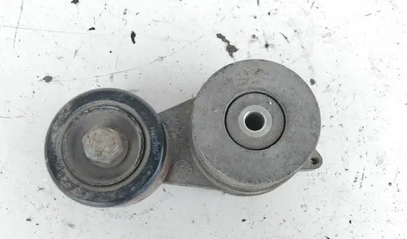 KIA Sportage Generator/alternator belt tensioner 252812F0