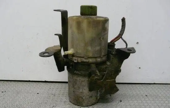 Skoda Fabia Mk2 (5J) Power steering pump 6R0423156 6Q1423051CB 6Q1423051C