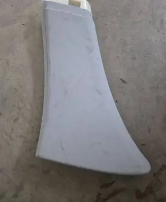 Mercedes-Benz GL X164 (D)pillar trim (top) A1646900254