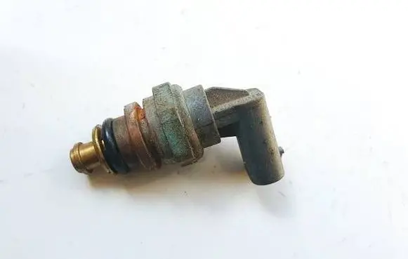 Ford Kuga III Coolant temperature sensor GK2A12A648AA