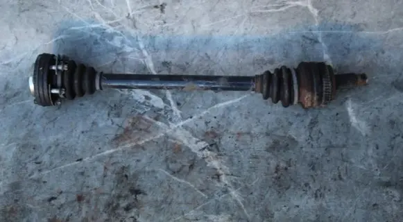 BMW Z4 E89 Front driveshaft
