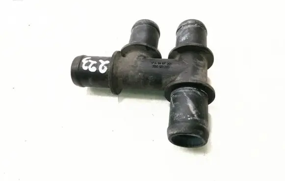 Audi A8 S8 D3 4E Engine coolant pipe/hose 2D0121243