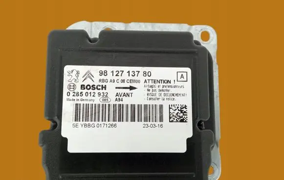 Peugeot 2008 I Airbag control unit/module 9812713780