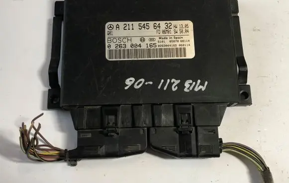 Mercedes-Benz E W211 Parking PDC control unit/module A2115456432 0263004165