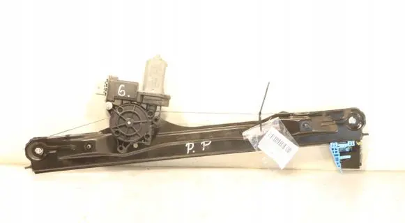 Front window lifting mechanism without motor