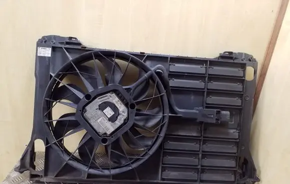 Audi A8 S8 D3 4E Radiator cooling fan shroud 0130706829 4E0121205H 4E0959455F