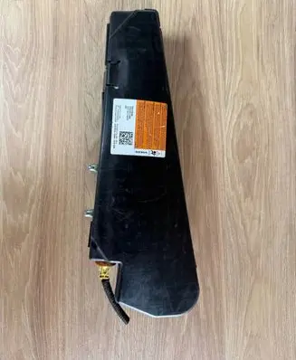 Volvo V40 Seat airbag P09123596 1P621011700C 1T21131770470
